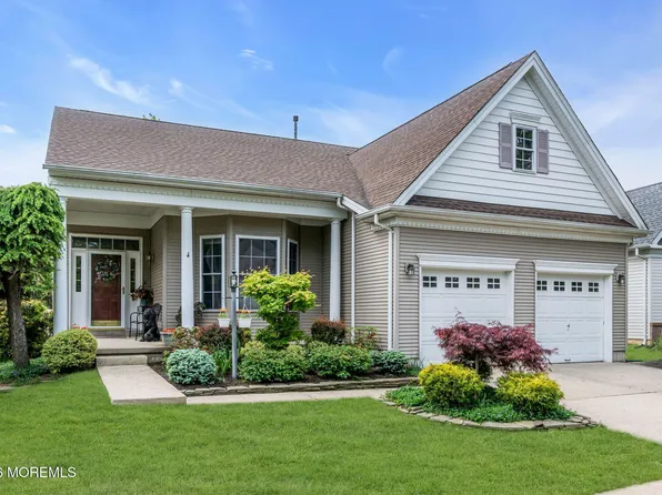 9 Winged Foot Road, Jackson, NJ 08527