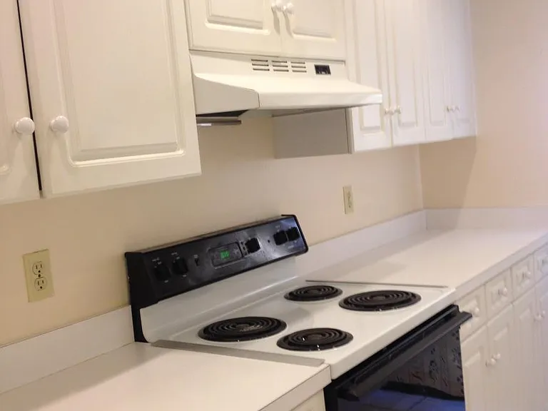 409 Glendale Ave #C1 — Photo 4