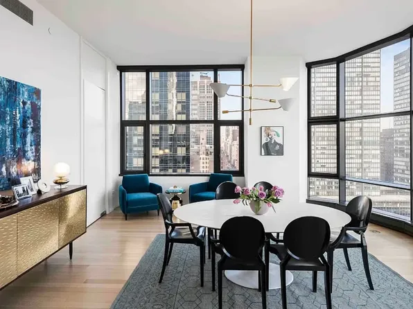 50 United Nations Plaza image 10 of 26