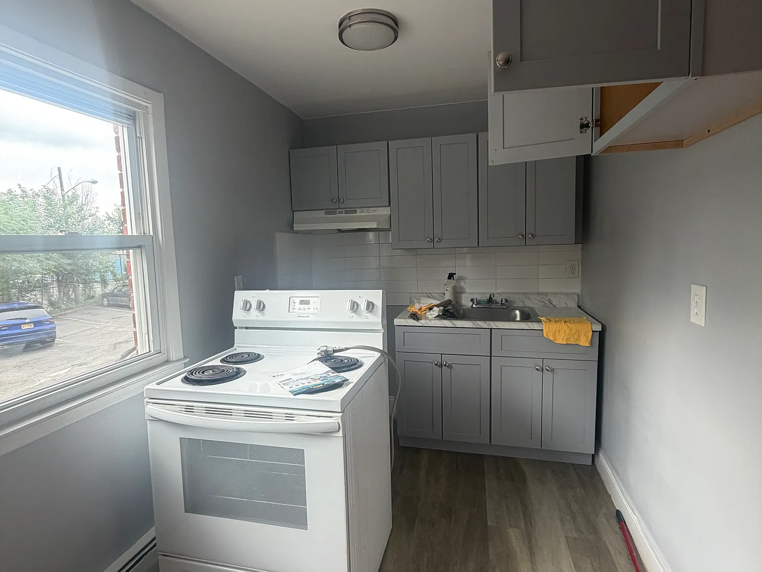 1 bed, 600 sqft, $1,595 — Photo 2