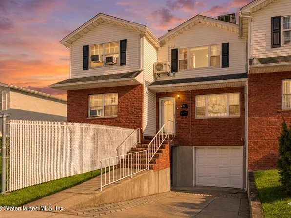 25 Winfield St, Staten Island, NY 10305
