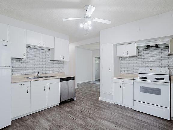 3rd image of 11934 87th St NW