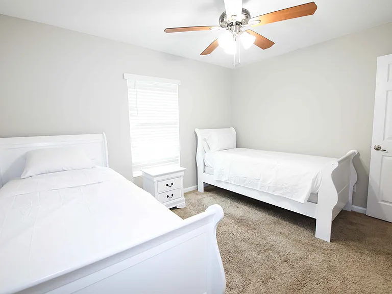 1315 SW Chase Rd — Photo 8