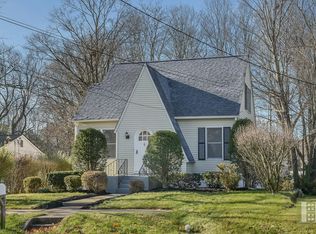 232 Main St, Ledgewood, NJ 07852