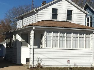 4220 Sheridan Rd, Kenosha, WI 53140