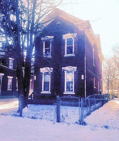 1st image of 615-617 Heaton St