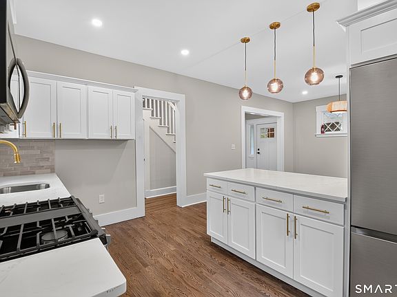 4th image of 17 Ralston Avenue