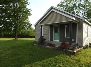 8231 Route 166, Creal Springs, IL 62922