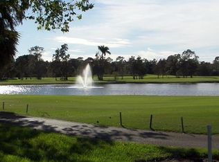 658 Kings Way, Naples, FL 34104