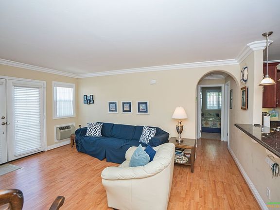 3rd image of 506 Canyon Dr Unit 63