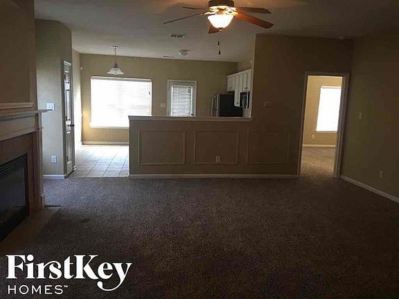 2nd image of 9861 White Poplar Dr