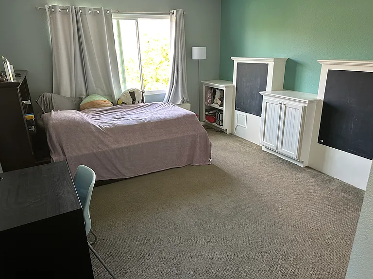 405 Lexington Cir — Photo 24