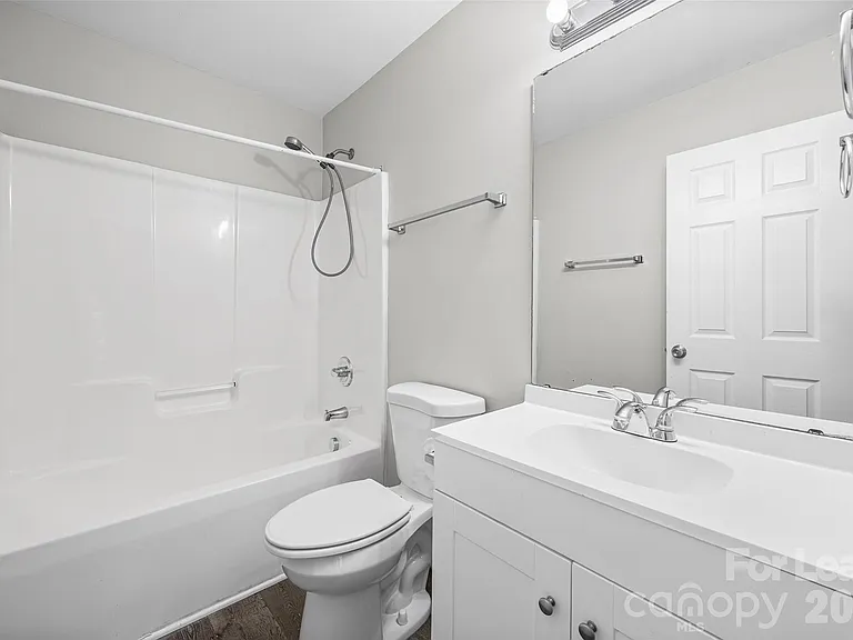 5194 Brooktree Dr — Photo 21