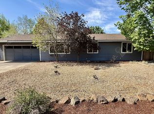 2136 NE Wells Acres Rd, Bend, OR 97701