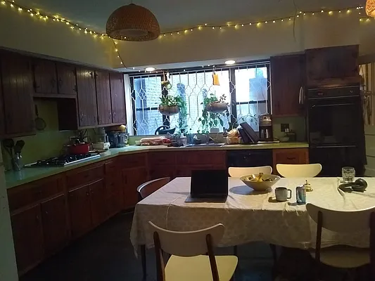 Rented by Pier 12 Real Estate | media 28