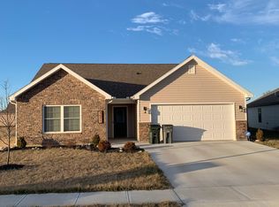 2697 Executive Dr, Troy, OH 45373