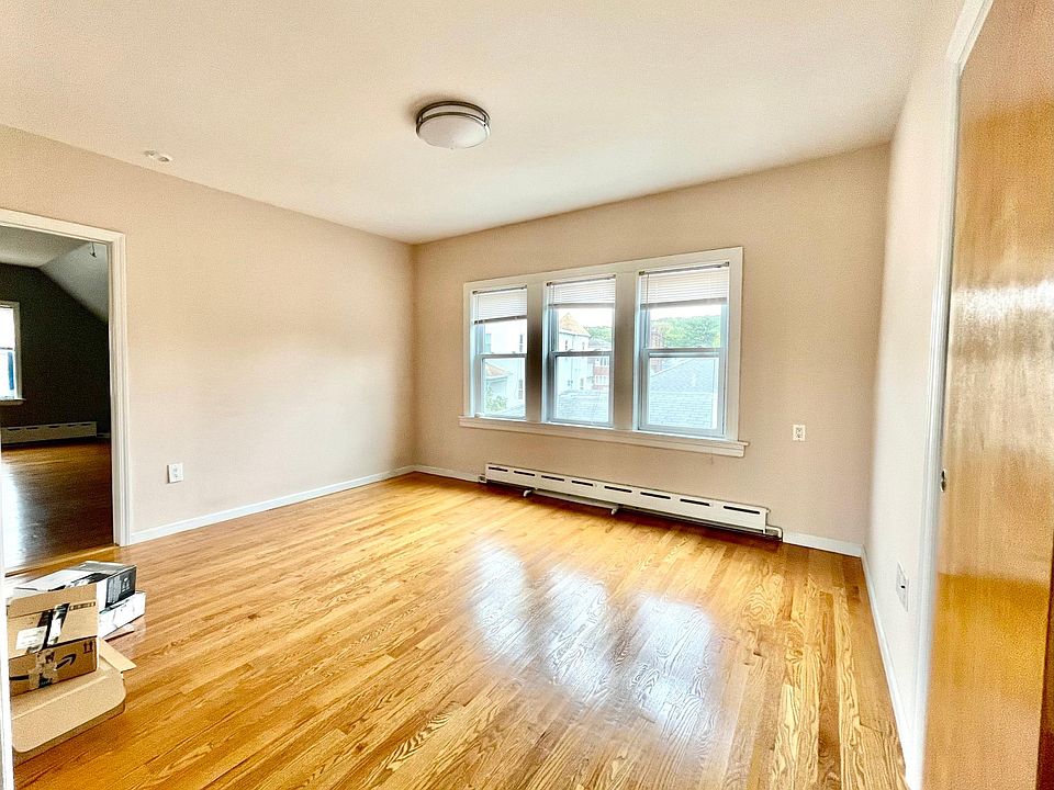 1st image of 63 Tioga St Floor 2