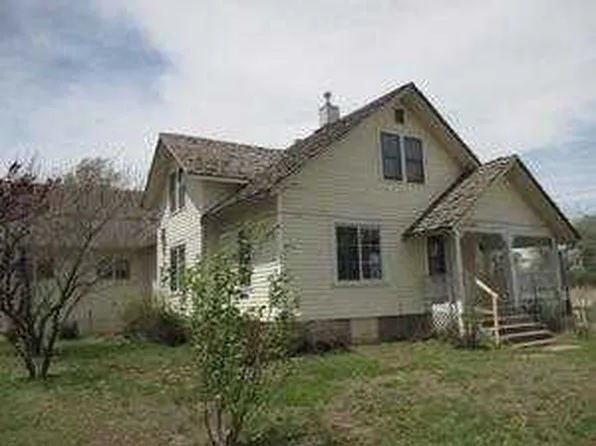 2262 S Trinity Rd, Hershey, NE 69143