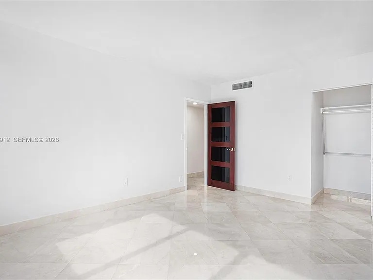 3375 N Country Club Dr #1605 — Photo 22