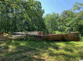 4050 Chamberlain Ln, Pigeon Forge, TN 37862