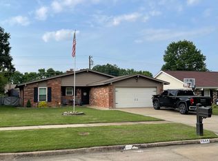 508 Fairfax Dr, Muskogee, OK 74403