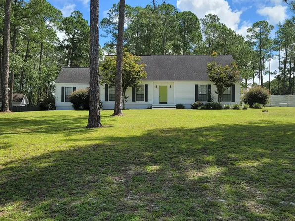 1421 College Ave, Blackshear, GA 31516