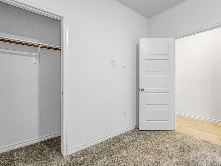 9770 Redwood Cascade St — Photo 20