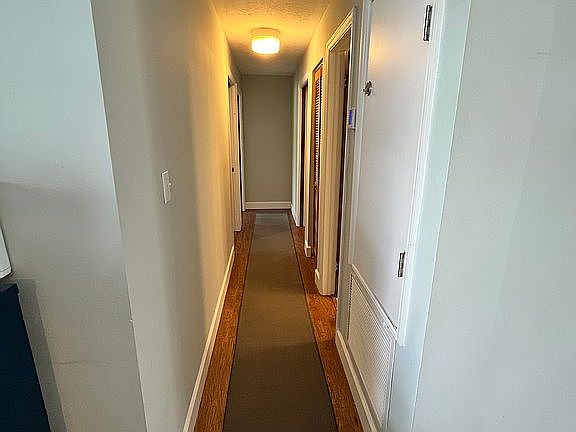 3rd image of 1597 Mulberry Ln