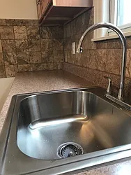 Rented by Alexander Bilu, LREB