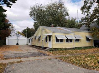 345 E 3rd St, Galesburg, IL 61401