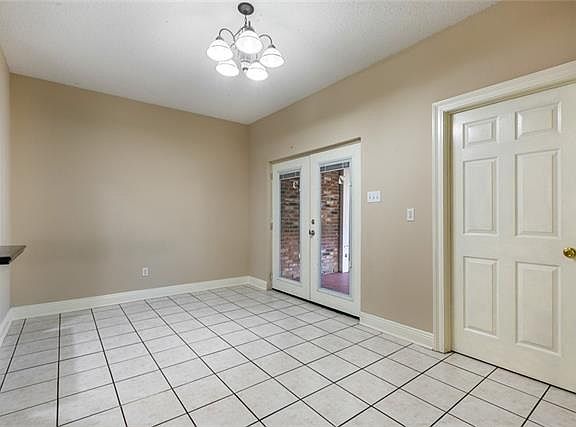 5th image of 736 Heavens Dr APT 8