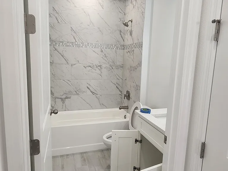 4808 Seagrape Dr — Photo 9
