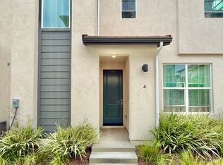 13082 Olympus Cir #4, Poway, CA 92064