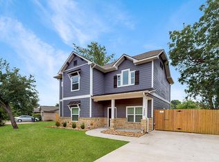1300 Foster Ave, College Station, TX 77840