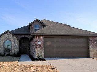 2052 Windsong Dr, Heartland, TX 75126