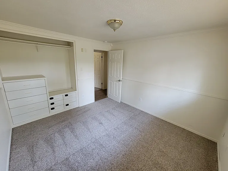 22214 44th Ave E — Photo 7