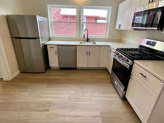 4th image of 2827 Grant Blvd APT 1