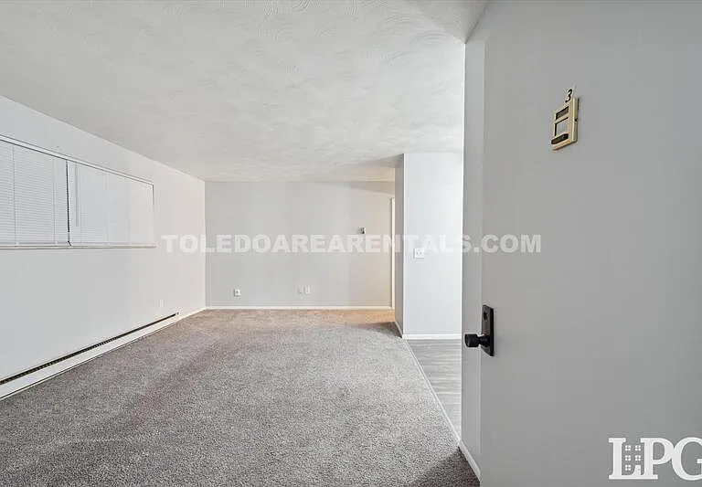 6018 Secor Rd #21 — Photo 3
