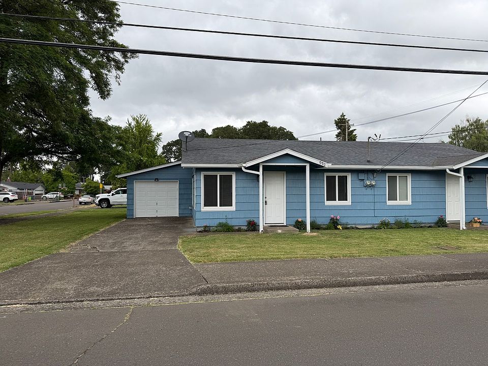 1st image of 990 W 10th Ave