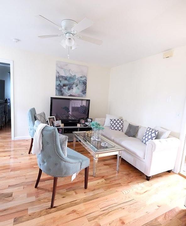 2nd image of 398 Garibaldi Ave #2A