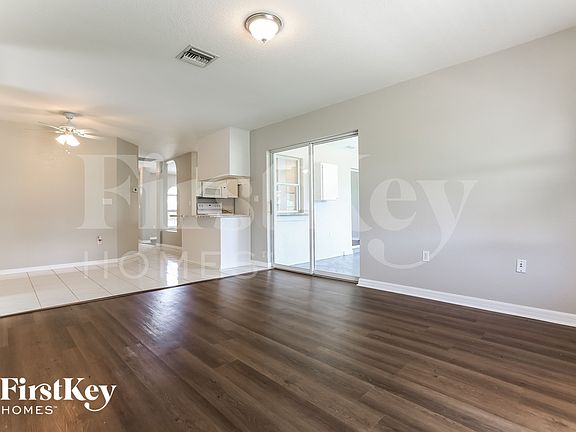 4th image of 1138 Presque Isle Dr