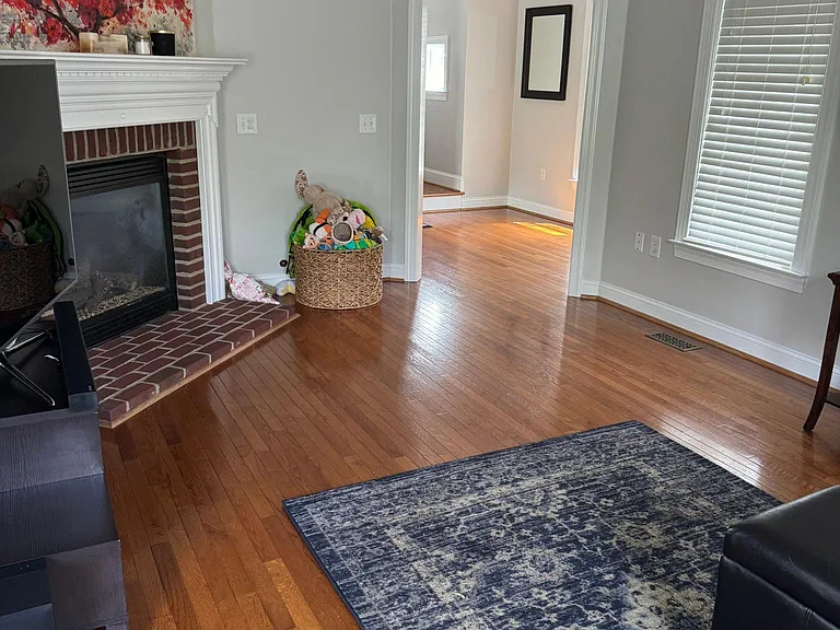 1218 Brook Cir — Photo 9