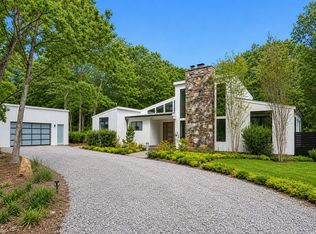 56 N Woods Ln, East Hampton, NY 11937