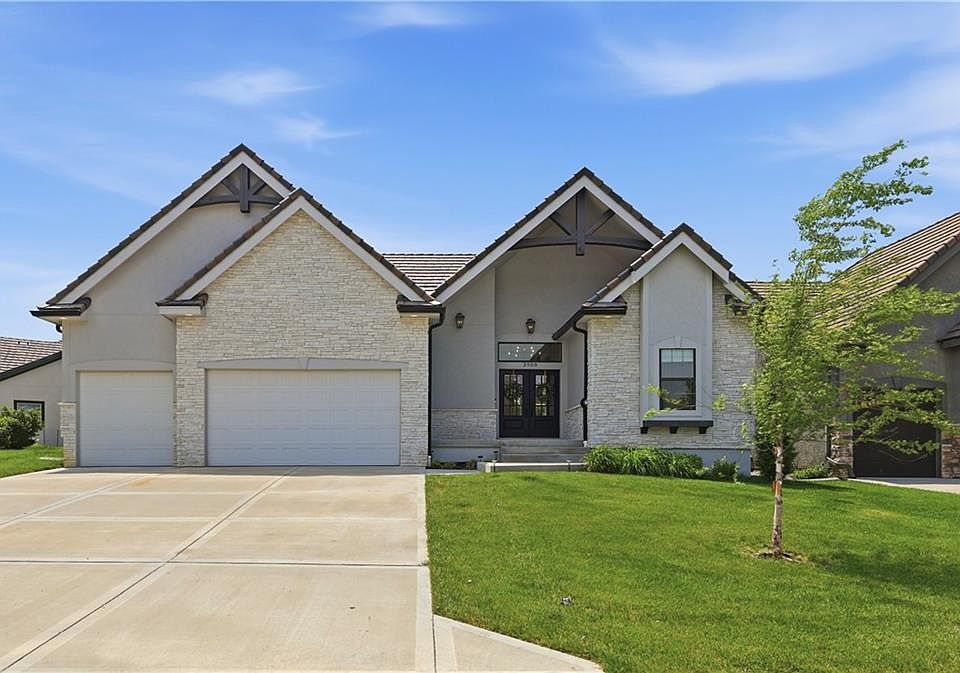 1st image of 3908 NW Redspire St