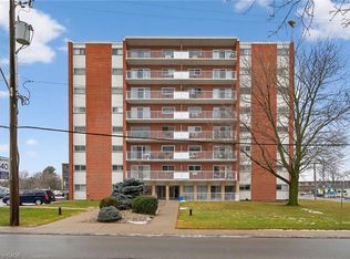 8 Woodman Dr S #601, Hamilton, ON L8K4C9