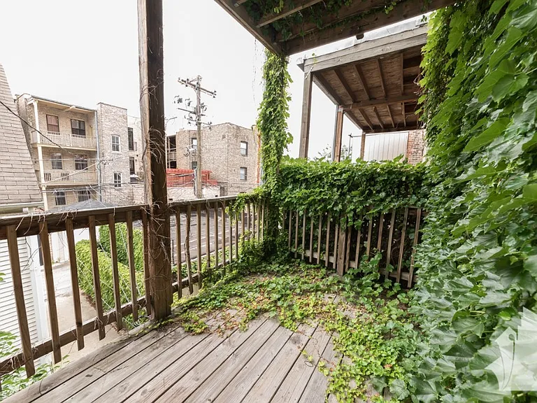 851 W Wellington Ave #3 — Photo 23