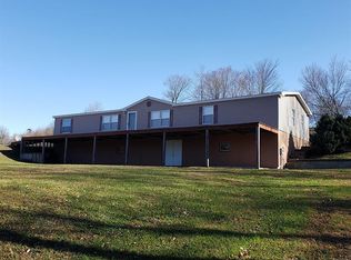 696 Holly Rd, Clymer, PA 15728