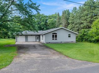 960 Sylvan St, Cumberland, WI 54829
