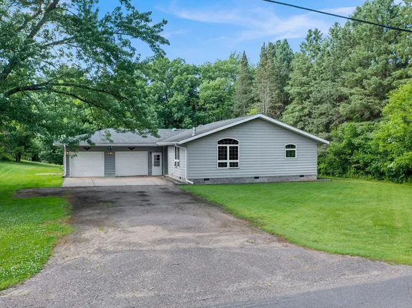960 Sylvan St, Cumberland, WI 54829
