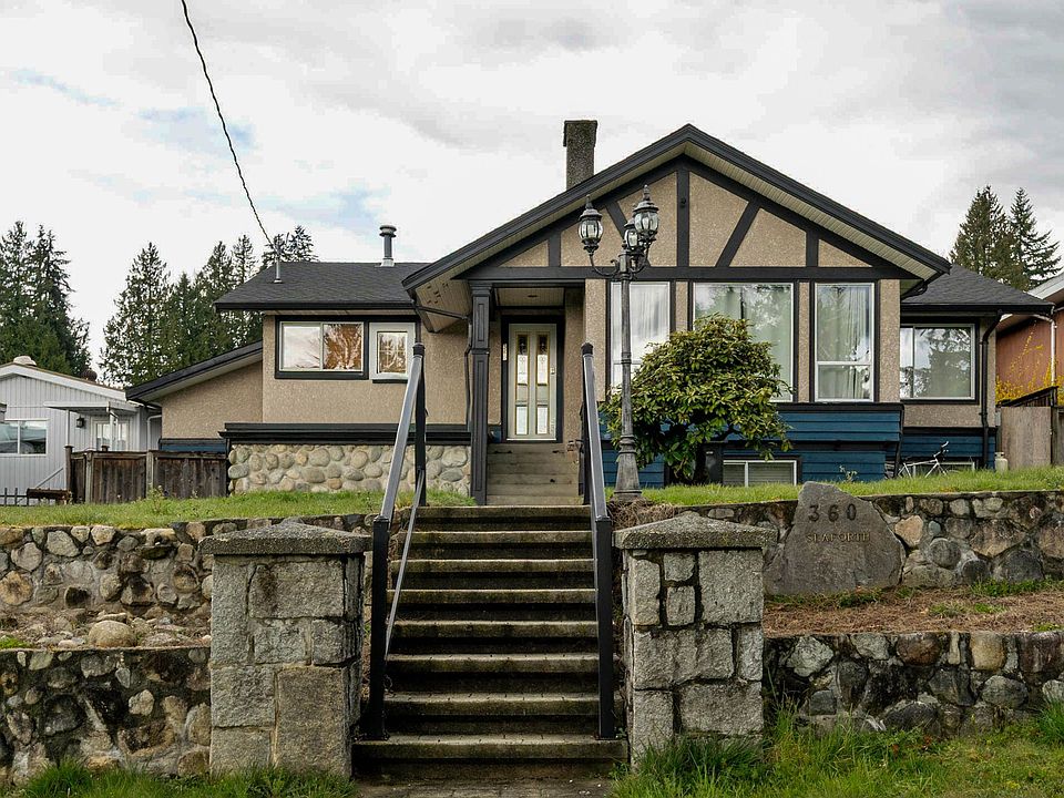 1st image of 360 Seaforth Cres
